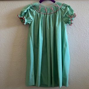 PETIT BEBE BABY / TODDLER GIRLS GREEN CHECK SMOCKED DRESS